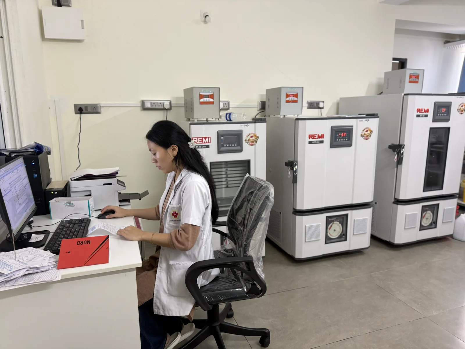 Blood storage unit
