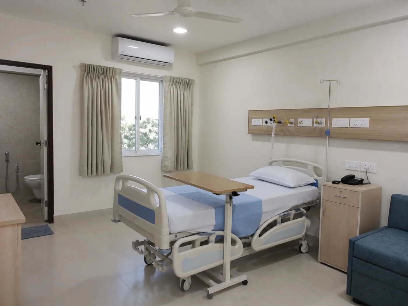 Practical single and deluxe patient room at Mangala Hospital